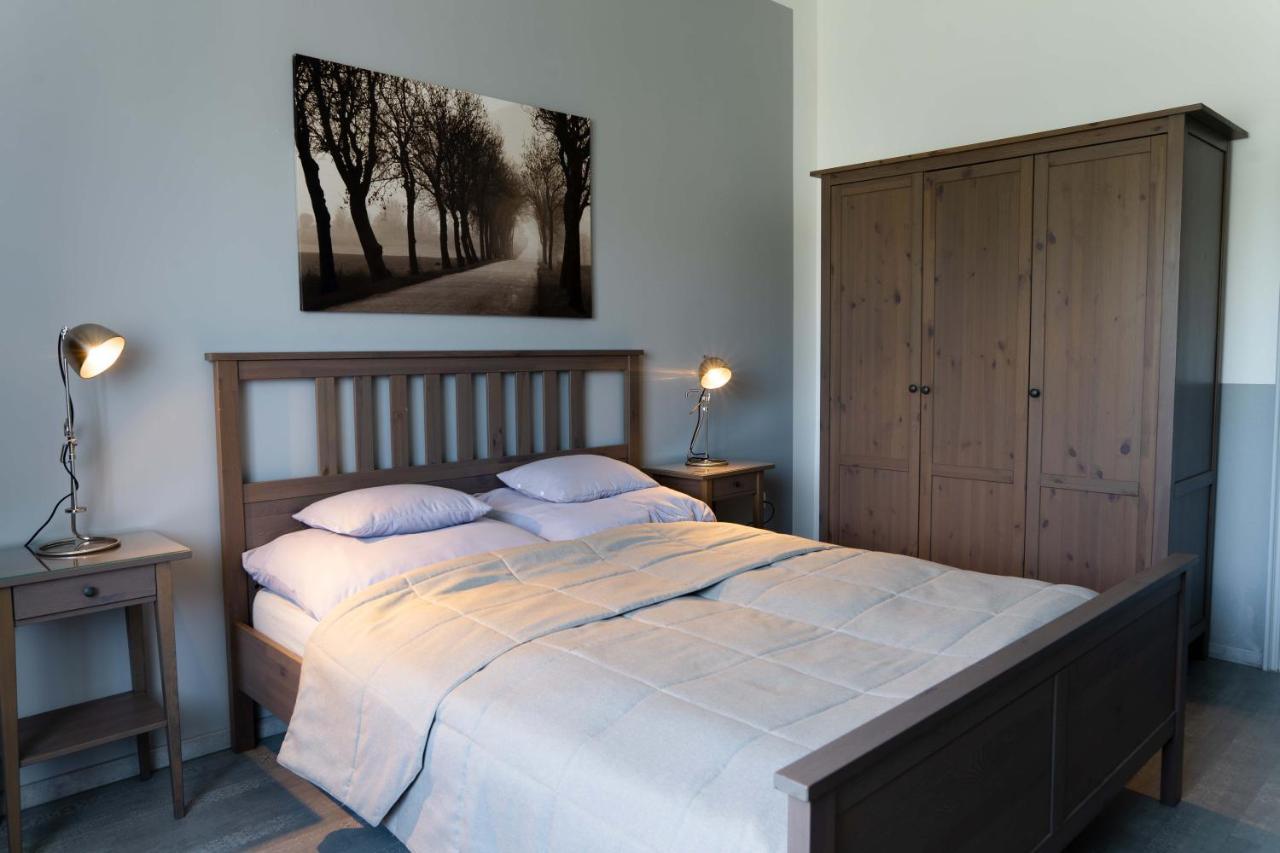 Kunfoglalás Apartmanház Kisujszallas Esterno foto